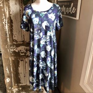 Lularoe Dress. Blue floral. Size XL.